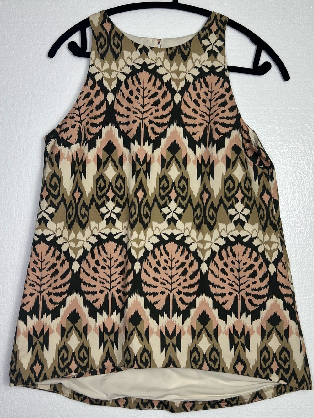 Tyler Boe "Claudette" sleeveless top linen blend size S